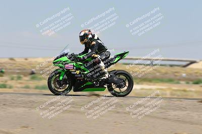 media/Sep-01-2025-Lets Ride (Mon) [[4370d11284]]/B Group/1220pm (Wheelie Bump)/